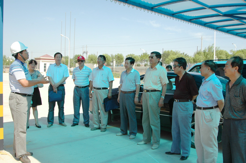 酒泉市人大常委會領(lǐng)導(dǎo)來公司檢查科學(xué)技術(shù)進步“一法一條例”實施情況