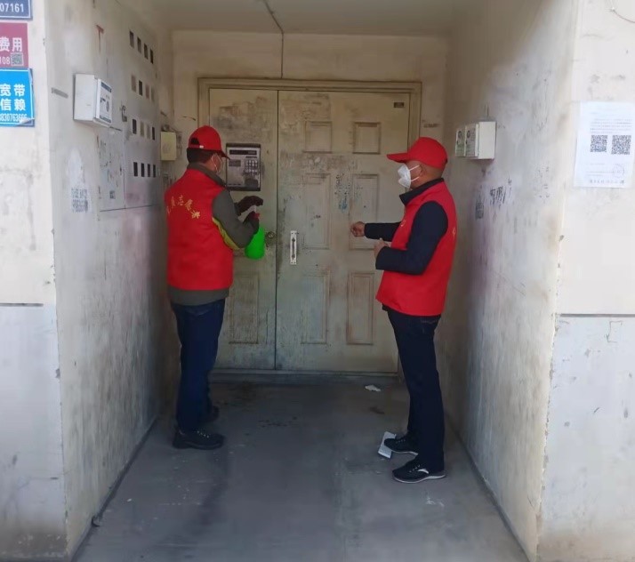 使命在肩  勇往直前 -- 敦煌種業(yè)黨員志愿服務(wù)隊防疫抗疫紀(jì)實(shí)